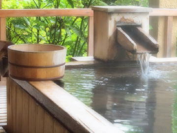 檜風呂の温泉